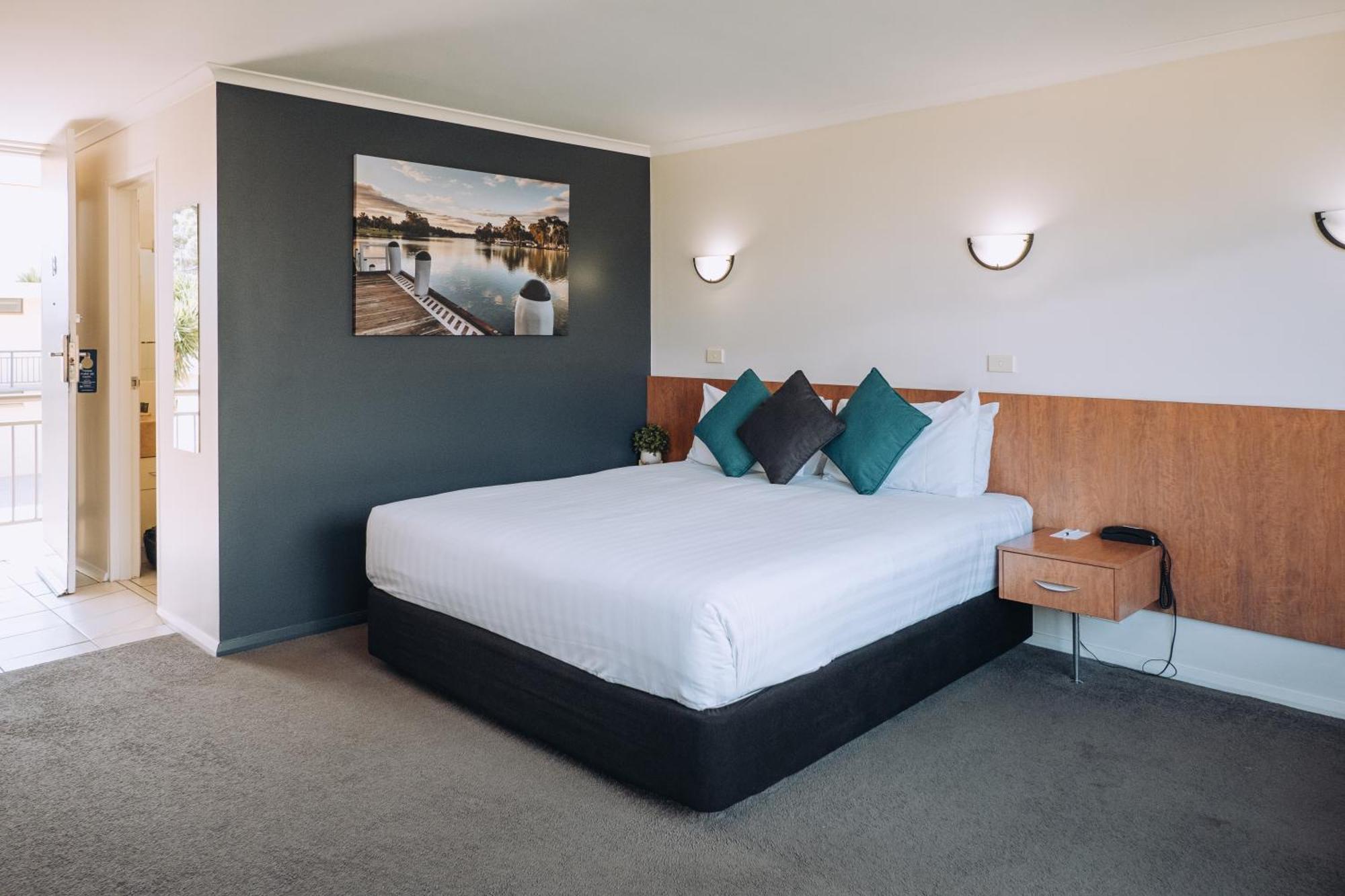 ميلدورا Best Western Chaffey Motor Inn الغرفة الصورة